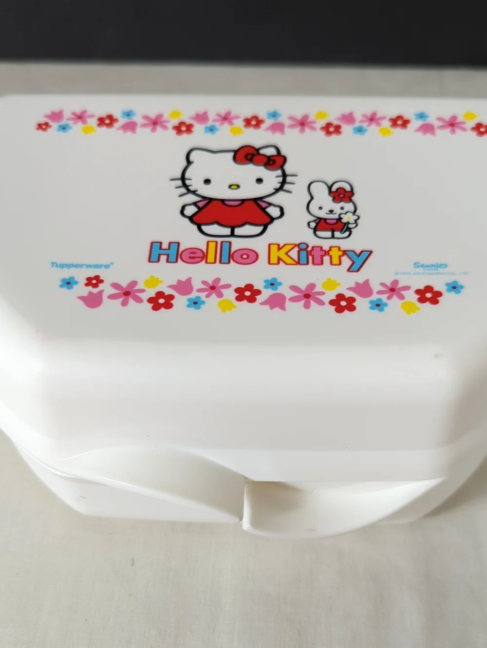 Tupperware Hello Kitty White, Red and Pink Floral Luncher Rare